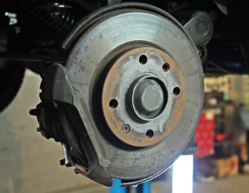 دیسک چرخ خودرو از چه موادی ساخته می شود؟ | دکتر ماشینت