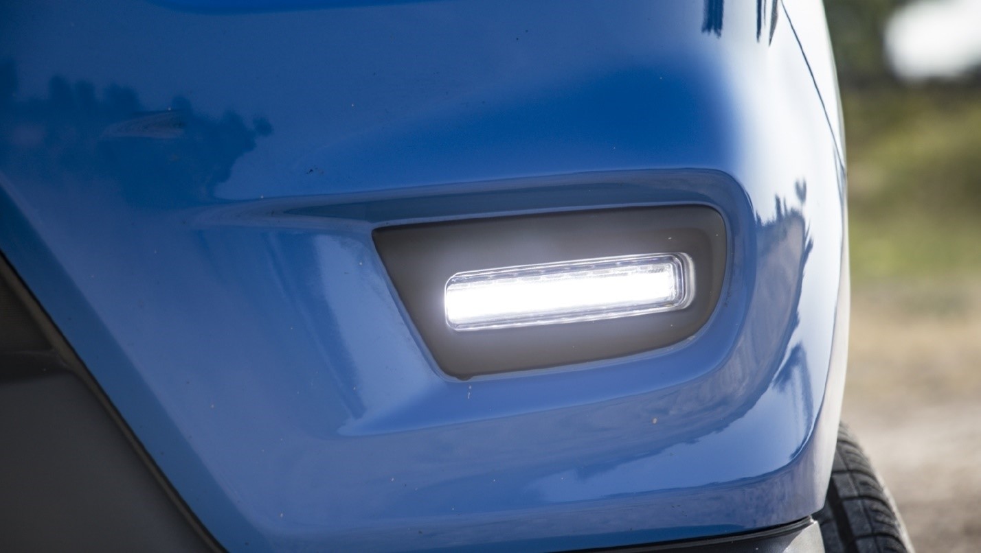 چراغ های مه شکن؛ بهترین لامپ ها برای چراغ جلوی اتومبیل