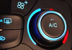 دکمه AC در خودرو چه کاربردی دارد؟