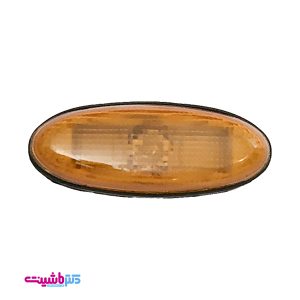 راهنما روی گلگیر مزدا 323